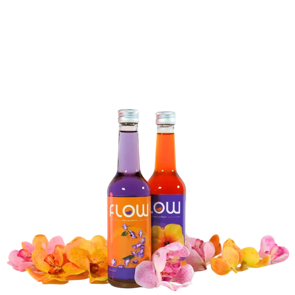 Bouteilles de soda saveur violette (à gauche) et hibiscus (à droite)